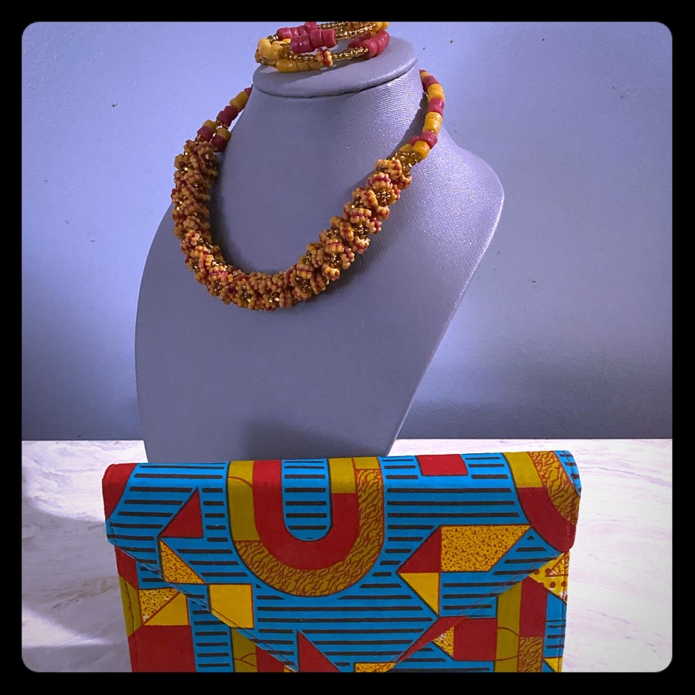 African Clutch